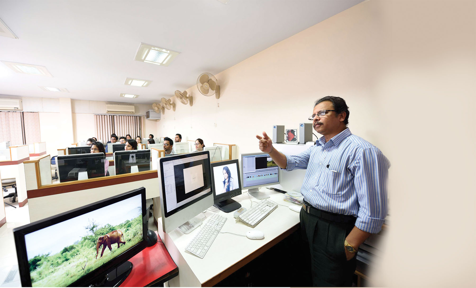 NSHM Knowledge Campus Durgapur Media & Communication photo 4